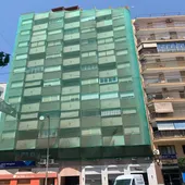 Fachada en rehabilitación Fachada en rehabilitación