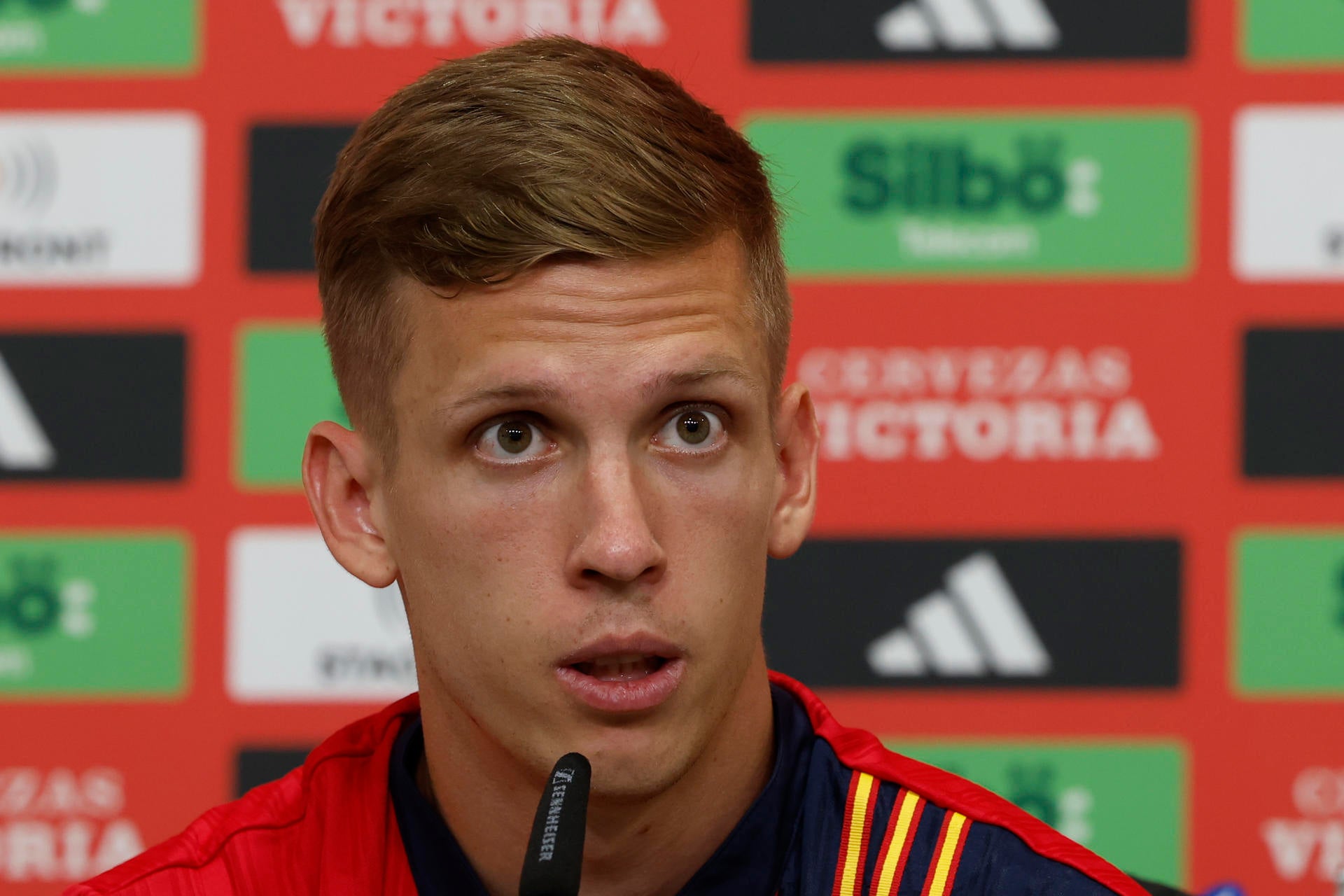 Dani Olmo, nuevo jugador del Barça hasta junio de 2030 Dani Olmo, nuevo jugador del Barça hasta junio de 2030