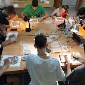 Los jóvenes que están recuperando restos arqueológicos en Terrinches