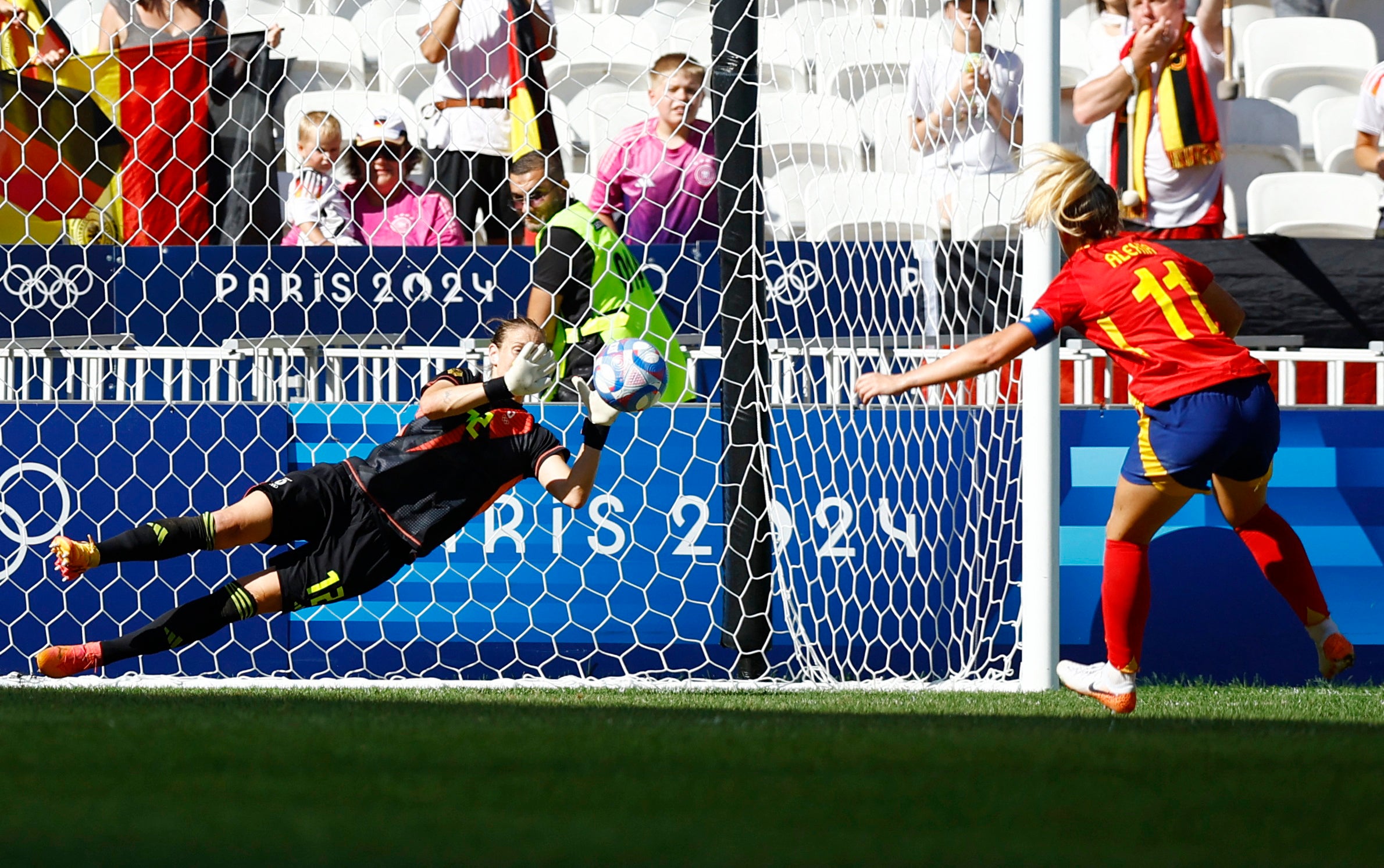 La selección española femenina de fútbol cae ante Alemania y se queda sin la medalla de bronce La selección española femenina de fútbol cae ante Alemania y se queda sin la medalla de bronce