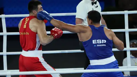 Ayoub Ghadfa sucumbe ante Bakhodir Jalolov y finalmente se queda la plata en +92 kg Ayoub Ghadfa sucumbe ante Bakhodir Jalolov y finalmente se queda la plata en +92 kg