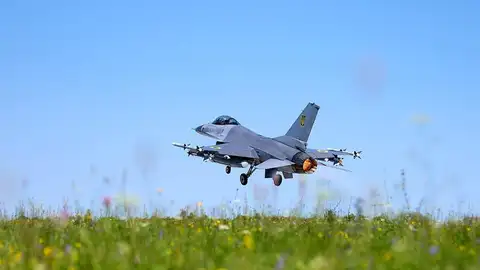 Kursk sigue bajo alerta máxima tras nuevos ataques ucranianos en las últimas horas Kursk sigue bajo alerta máxima tras nuevos ataques ucranianos en las últimas horas