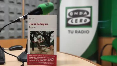 Portada el libro "La seca" de Txani Rodríguez Un alto en el camino