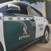 Coche del Servicio de Protección de la Naturaleza (Seprona) de la Guardia Civil. Coche del Servicio de Protección de la Naturaleza (Seprona) de la Guardia Civil.