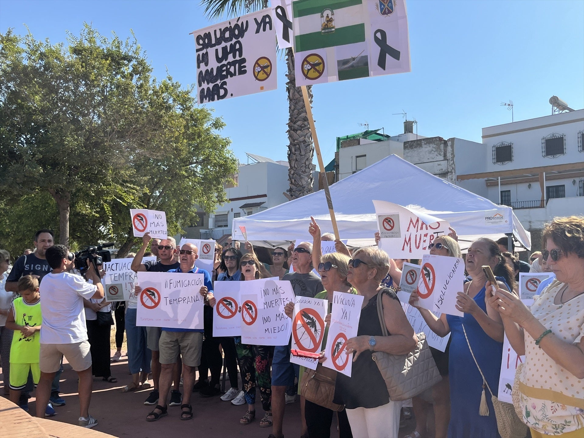 Andalucía identifica diez nuevos casos del Virus del Nilo y confirma la muerte de una mujer con patologías previas Andalucía identifica diez nuevos casos del Virus del Nilo y confirma la muerte de una mujer con patologías previas