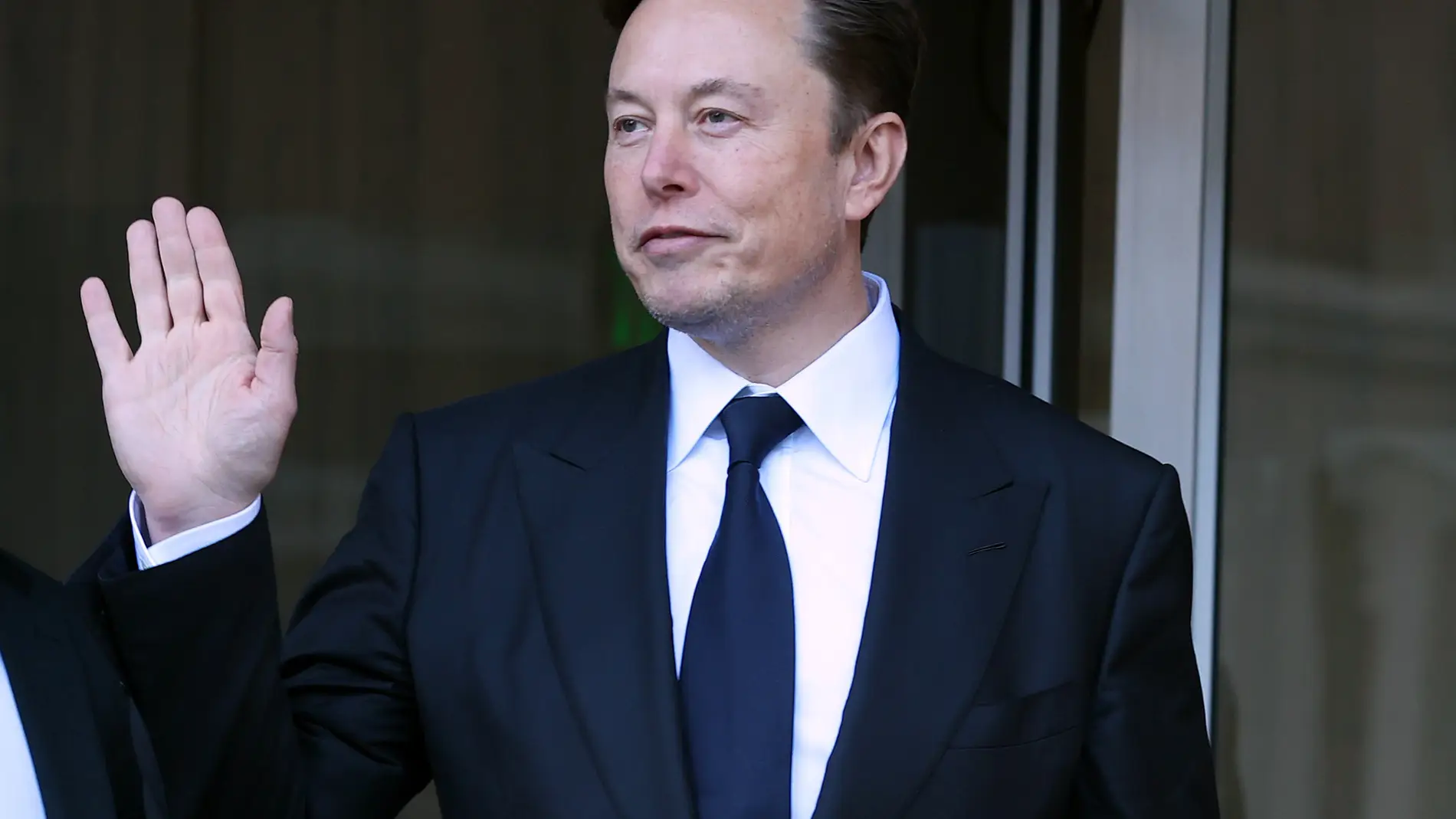 El CEO de Tesla, Elon Musk, sale del Edificio Federal Phillip Burton el 24 de enero de 2023 en San Francisco, California. (Photo by Justin Sullivan/Getty Images) El CEO de Tesla, Elon Musk, sale del Edificio Federal Phillip Burton el 24 de enero de 2023 en San Francisco, California. (Photo by Justin Sullivan/Getty Images)