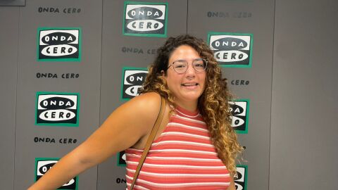 Agustina Ojeda en los estudios de Onda Cero Castell&oacute;n 