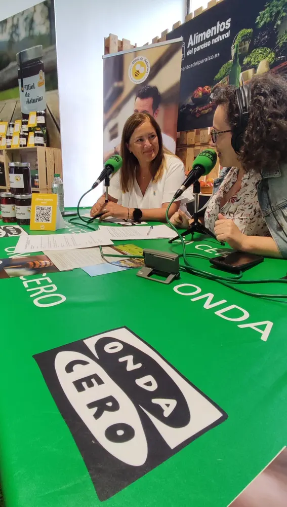 Hablamos con Begoña López, directora general de Desarrollo Rural e Industrias Agrarias del Principado Hablamos con Begoña López, directora general de Desarrollo Rural e Industrias Agrarias del Principado