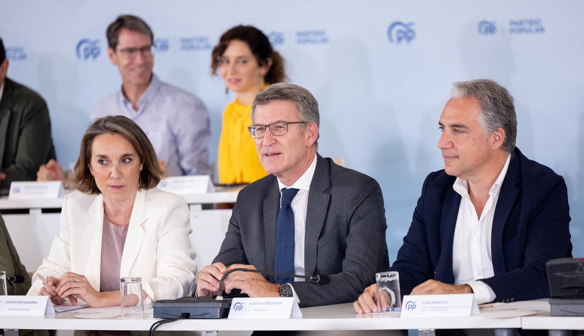 Feijóo convocará en septiembre a los presidentes autonómicos para "defender la igualdad de los españoles" Feijóo convocará en septiembre a los presidentes autonómicos para "defender la igualdad de los españoles"