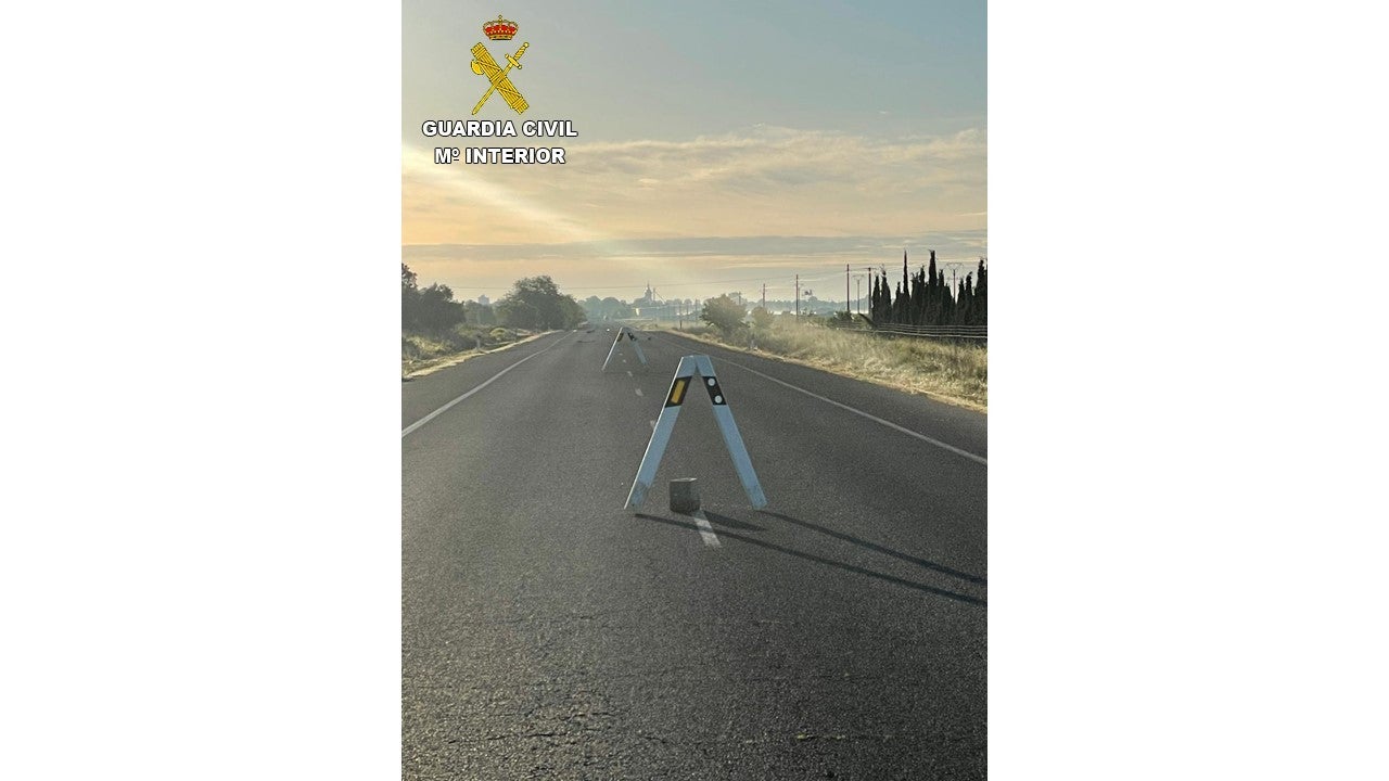 Investigan a 4 menores por originar un grave riesgo para la circulación por colocar obstáculos en una carretera de Ciudad Real Investigan a 4 menores por originar un grave riesgo para la circulación por colocar obstáculos en una carretera de Ciudad Real