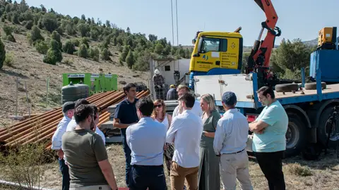 Marta Barrachina durante su visita al pozo Colomer IV Marta Barrachina durante su visita al pozo Colomer IV