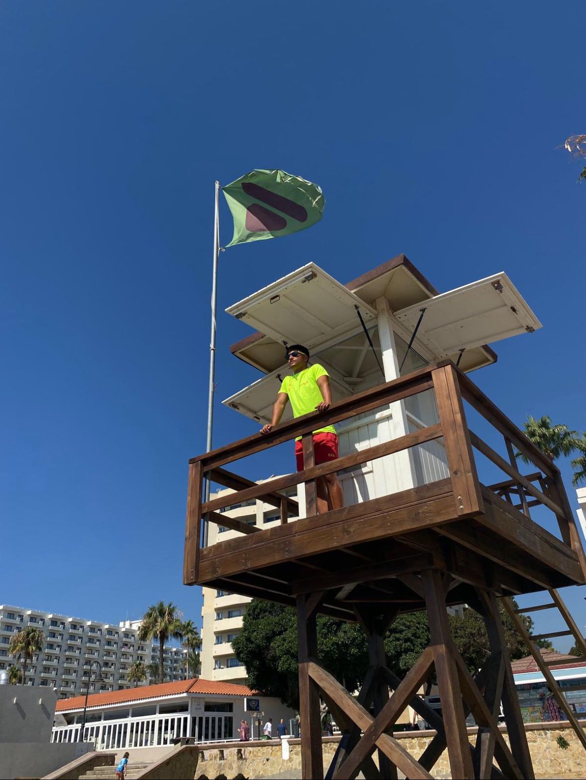 Conoce las banderas para daltónicos en Torremolinos Conoce las banderas para daltónicos en Torremolinos