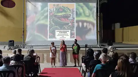 El XI Festival Internacional de Cine Pequeño de Aspe duplica su participación en su concurso de guion El XI Festival Internacional de Cine Pequeño de Aspe duplica su participación en su concurso de guion