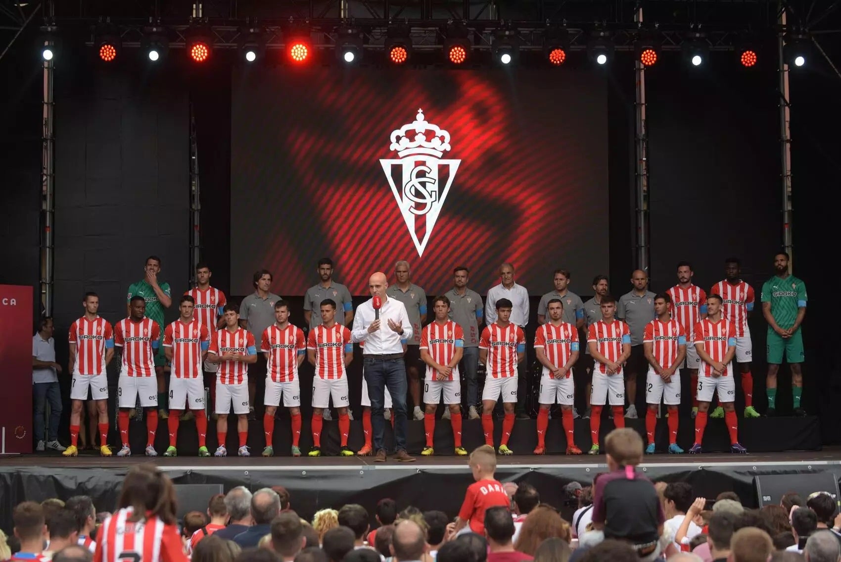 Cote Valdés: "Marcar con el Sporting es lo máximo que he hecho en el fútbol" Cote Valdés: "Marcar con el Sporting es lo máximo que he hecho en el fútbol"