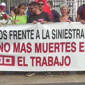 "Unidos frente a la siniestralidad. No más muertes en el trabajo" "Unidos frente a la siniestralidad. No más muertes en el trabajo"