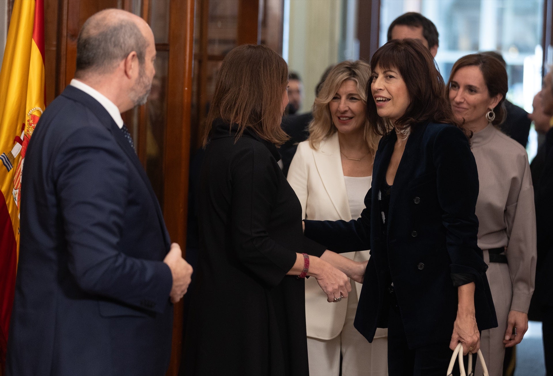 Igualdad admite un "error" en la ley de paridad que permite despedir a trabajadores que soliciten un cambio de jornada Igualdad admite un "error" en la ley de paridad que permite despedir a trabajadores que soliciten un cambio de jornada