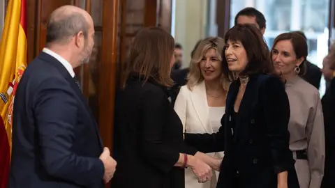Imagen de archivo de la ministra de Igualdad, Ana Redondo, y Yolanda Díaz, ministra de Trabajo. Imagen de archivo de la ministra de Igualdad, Ana Redondo, y Yolanda Díaz, ministra de Trabajo.