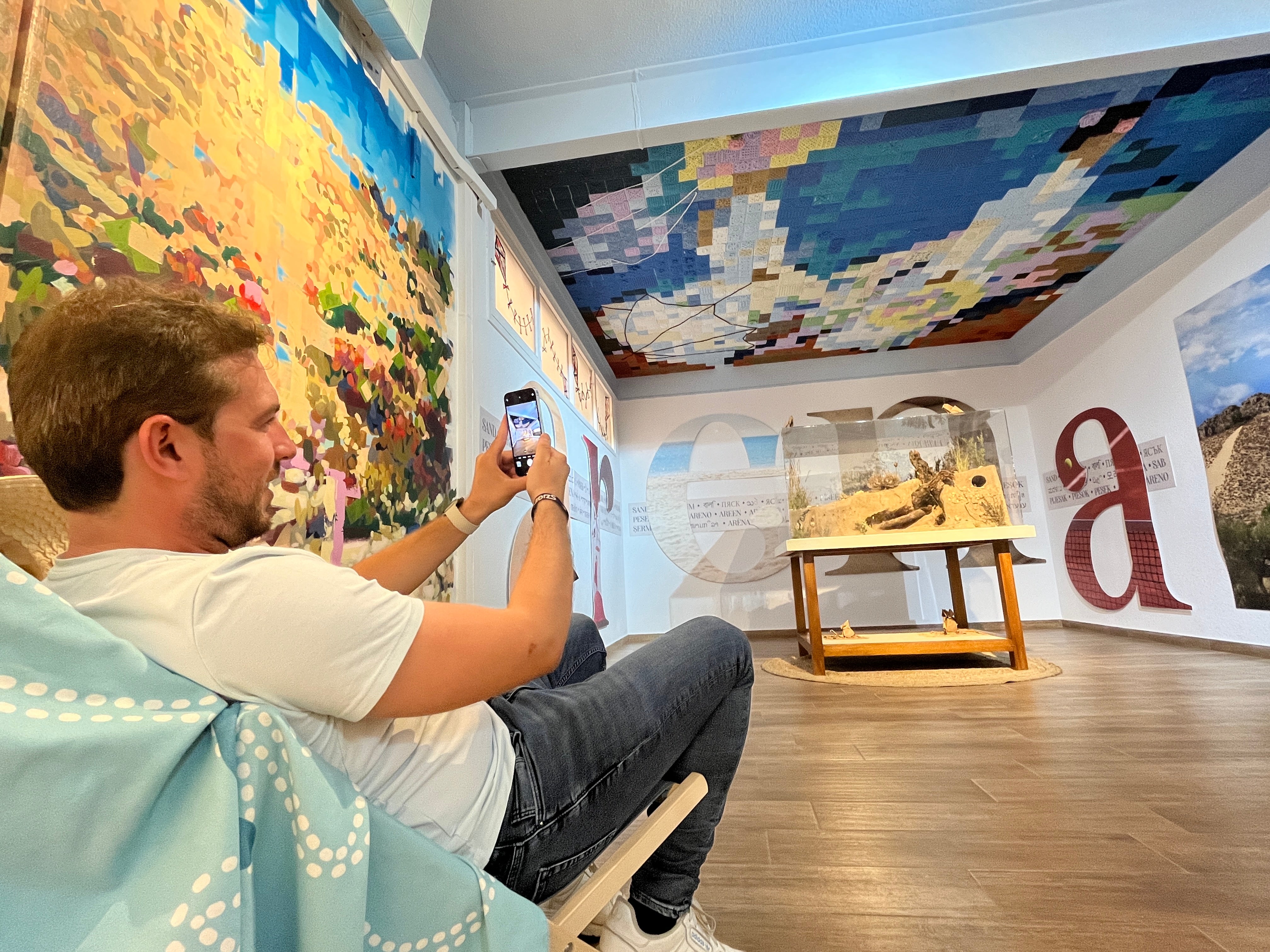 Petrer recrea una obra de Sorolla para la Crochet Gallery de su oficina de turismo Petrer recrea una obra de Sorolla para la Crochet Gallery de su oficina de turismo