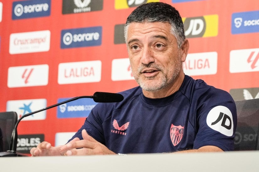 García Pimienta: "He venido a uno de los mejores clubes a nivel mundial y espero estar mucho tiempo" García Pimienta: "He venido a uno de los mejores clubes a nivel mundial y espero estar mucho tiempo"