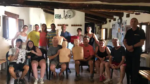 El Maestrazgo instala desfibriladores en todos los pueblos El Maestrazgo instala desfibriladores en todos los pueblos