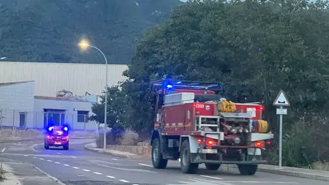 Bomberos en el incendio de Artana (Castellón) Bomberos en el incendio de Artana (Castellón)