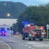 Bomberos en el incendio de Artana (Castellón)