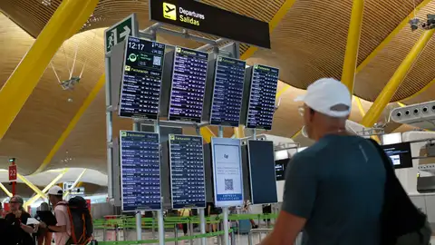 Casi el 18% de los trabajadores españoles no puede costearse una semana de vacaciones Casi el 18% de los trabajadores españoles no puede costearse una semana de vacaciones