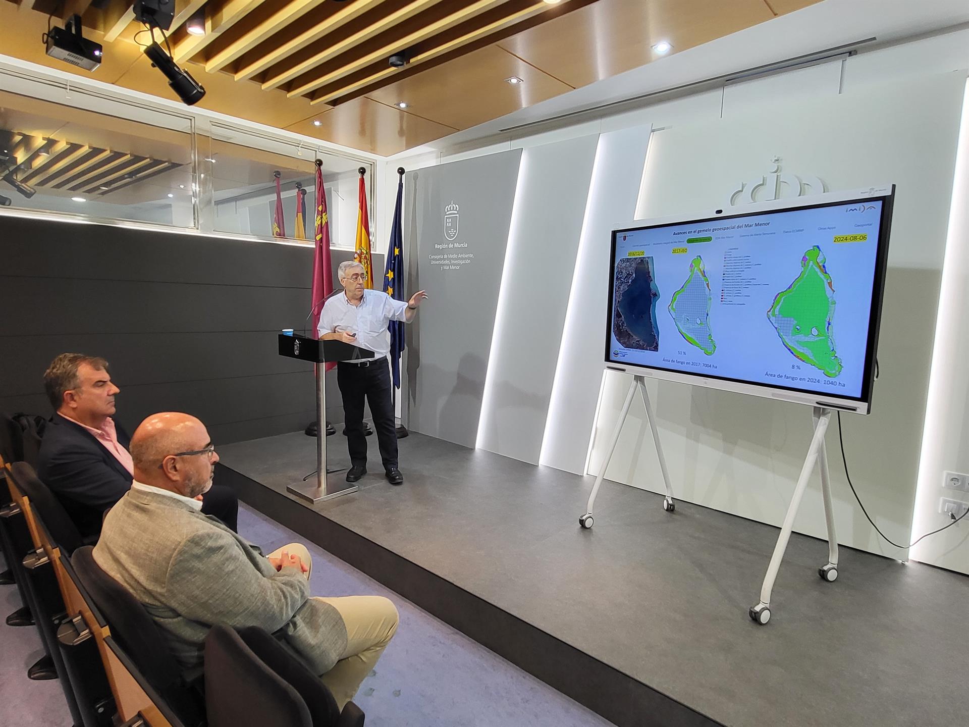 El Mar Menor amplía la cubierta vegetal del fondo marino El Mar Menor amplía la cubierta vegetal del fondo marino
