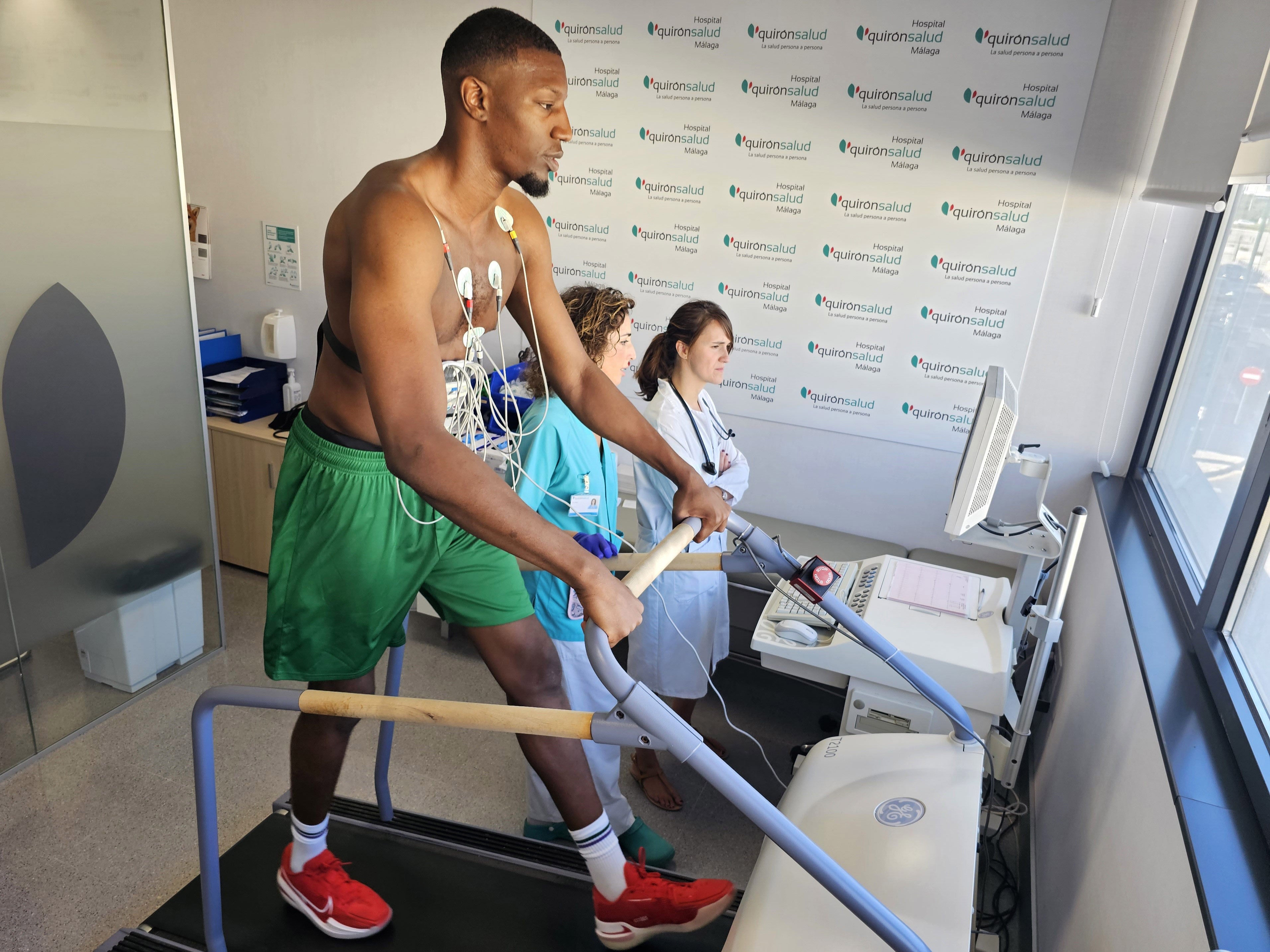 El Unicaja Baloncesto inicia la pretemporada con los reconocimientos médicos en Quirónsalud Málaga El Unicaja Baloncesto inicia la pretemporada con los reconocimientos médicos en Quirónsalud Málaga