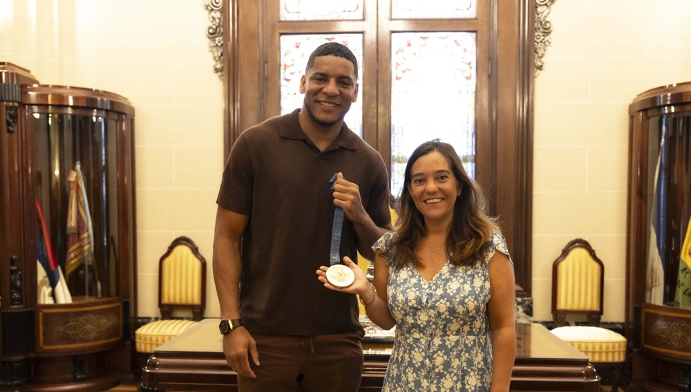 Emmanuel Reyes Plá e Inés Rey Emmanuel Reyes Plá e Inés Rey