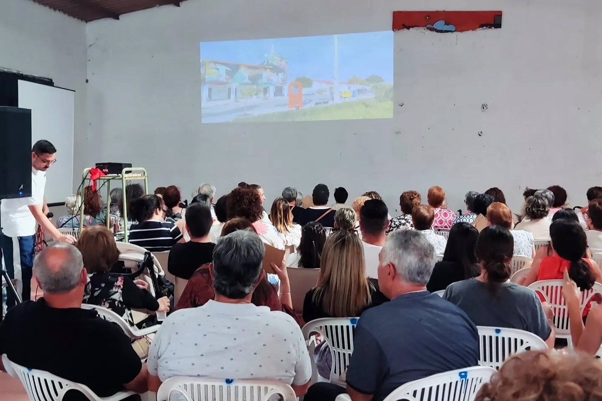Una veintena de entidades desarrollarán proyectos de igualdad en el entorno rural con ayudas de la Diputación de Cáceres Una veintena de entidades desarrollarán proyectos de igualdad en el entorno rural con ayudas de la Diputación de Cáceres