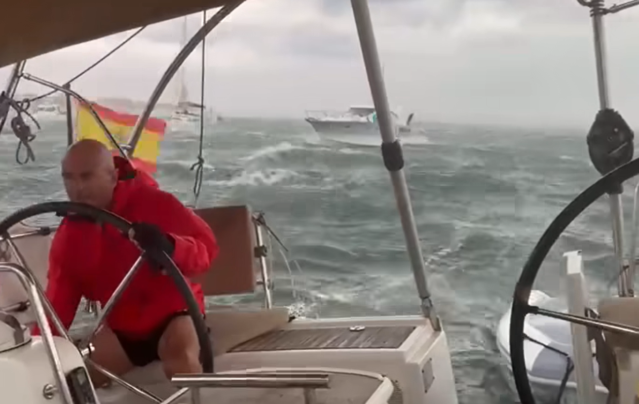 Rafael de la Rubia: "El problema de las DANAS es que son completamente imprevisibles por la intensidad y la dirección de sus vientos" Rafael de la Rubia: "El problema de las DANAS es que son completamente imprevisibles por la intensidad y la dirección de sus vientos"