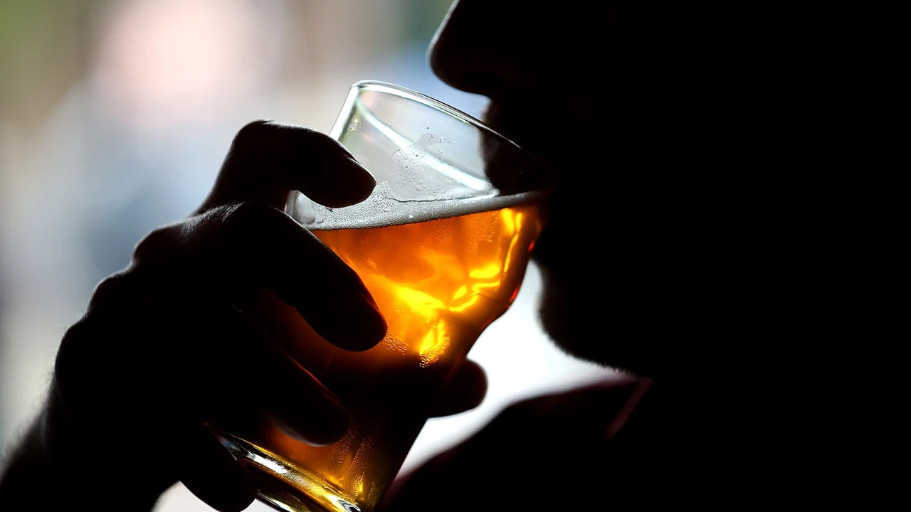 La OCU avisa sobre la cerveza con limón: Esto es lo que debes saber sobre esta bebida