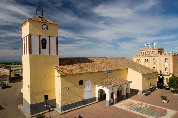 San Bartolomé de las Abiertas prepara su 500 aniversario mientras disfruta de sus fiestas San Bartolomé de las Abiertas prepara su 500 aniversario mientras disfruta de sus fiestas