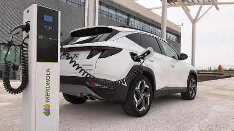 Extremadura agiliza la entrada en el registro de puntos de recarga de coches eléctricos con una declaración responsable Extremadura agiliza la entrada en el registro de puntos de recarga de coches eléctricos con una declaración responsable
