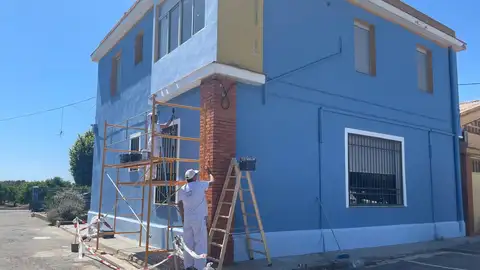 Los alumnos del taller de Empleo Riu Anna VI renuevan las instalaciones Los alumnos del taller de Empleo Riu Anna VI renuevan las instalaciones