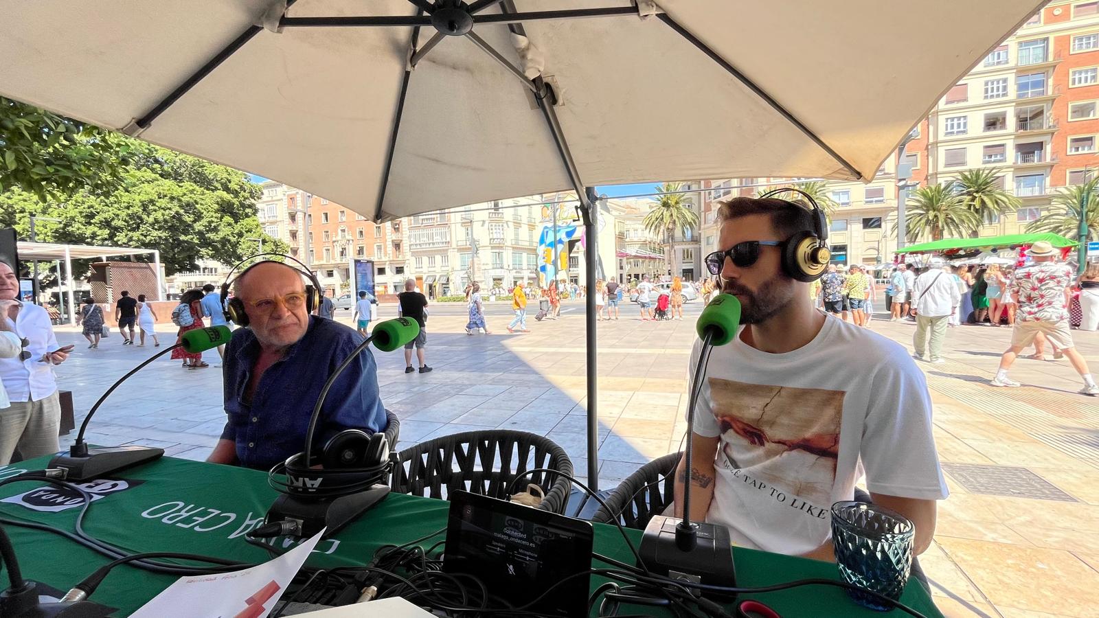 Tertulia en torno a las portadas de la Feria de Málaga Tertulia en torno a las portadas de la Feria de Málaga