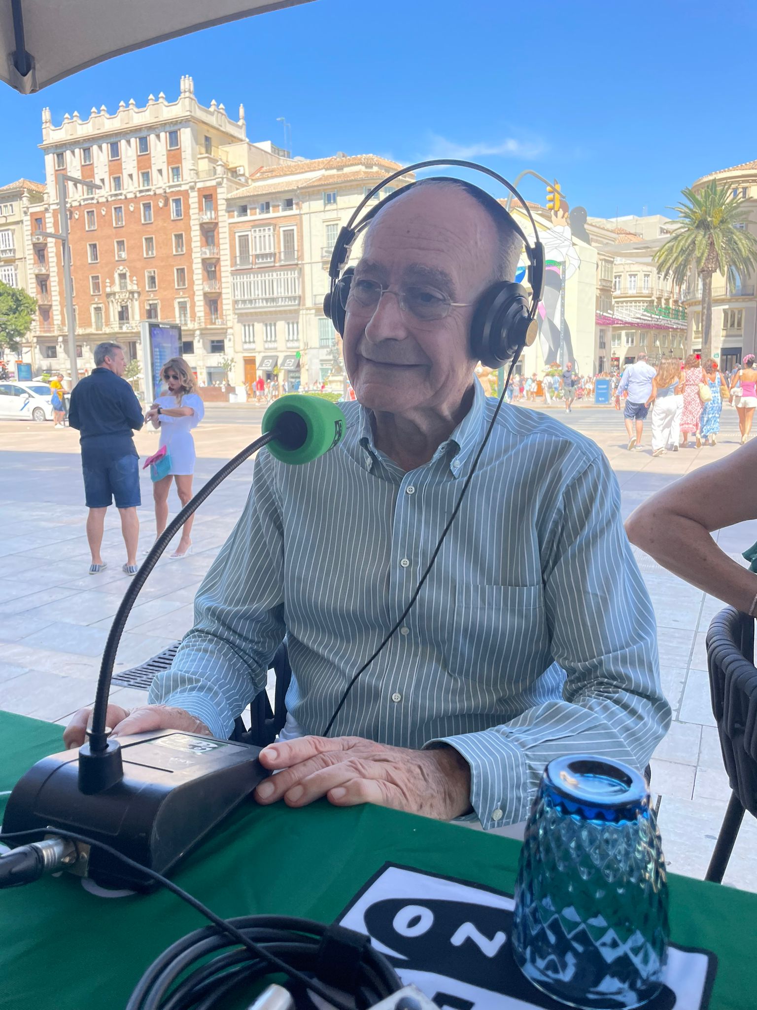 Francisco de la Torre: "Si Málaga tuviese más hoteles habría menos problemas con la vivienda turística" Francisco de la Torre: "Si Málaga tuviese más hoteles habría menos problemas con la vivienda turística"