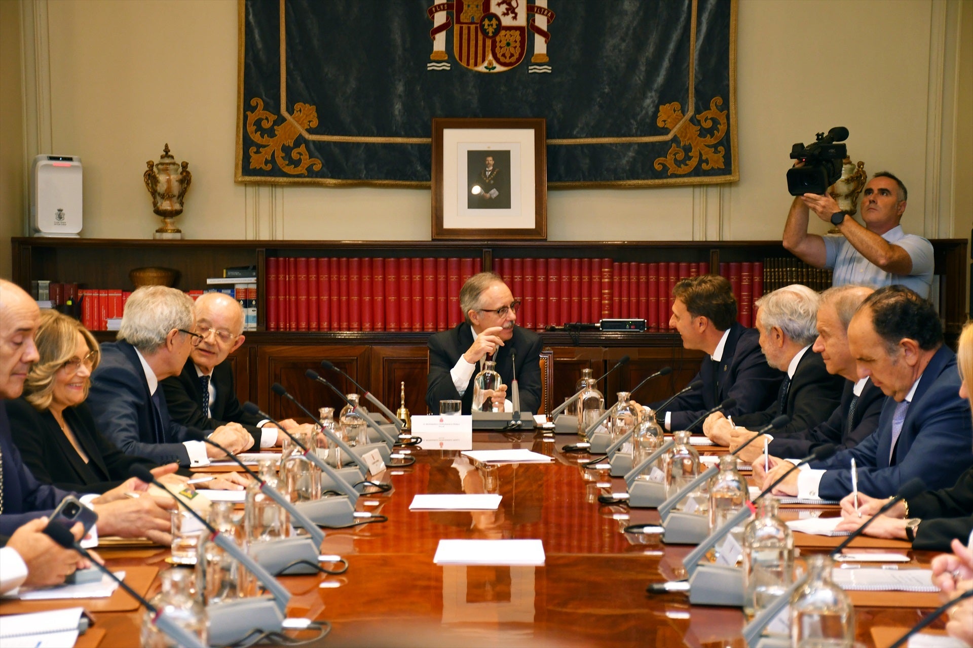 El CGPJ se reúne para abordar asuntos de trámite con la presidencia en el aire El CGPJ se reúne para abordar asuntos de trámite con la presidencia en el aire
