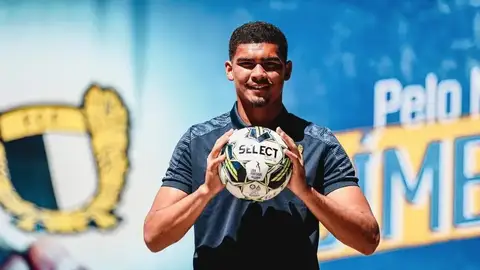 El Villarreal cierra el fichaje del portero Luiz Júnior El Villarreal cierra el fichaje del portero Luiz Júnior