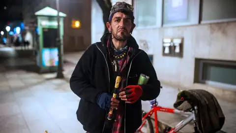 Jorge Gómez. o músico "senteito" que morreu acoitelado en Ourense Jorge Gómez. o músico "senteito" que morreu acoitelado en Ourense