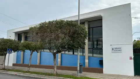 Edificio de Servicios Sociales en la localidad de Almassora Edificio de Servicios Sociales en la localidad de Almassora