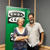 Lola Torrent junto a José Luis Carrillo, director de la Escuela Mistos de Alicante. Lola Torrent junto a José Luis Carrillo, director de la Escuela Mistos de Alicante.
