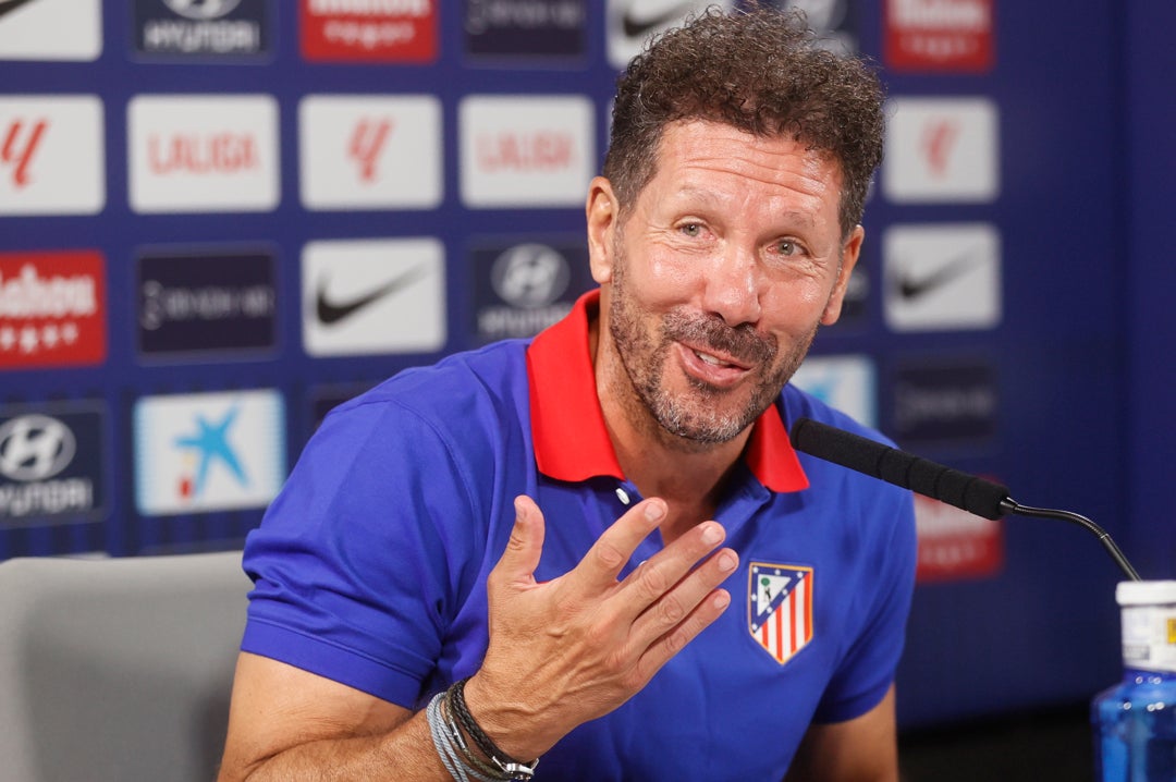 Simeone: "Seguimos necesitando cerrar la plantilla" Simeone: "Seguimos necesitando cerrar la plantilla"