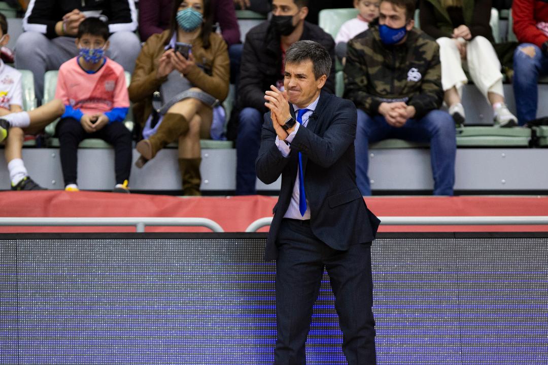 Juanlu Alonso asegura que la permanencia sigue siendo el principal objetivo, aunque no descarta aspirar a puestos de Copa y PlayOff Juanlu Alonso asegura que la permanencia sigue siendo el principal objetivo, aunque no descarta aspirar a puestos de Copa y PlayOff