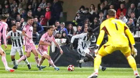 Castellón y Oviedo se midieron en Copa Castellón y Oviedo se midieron en Copa