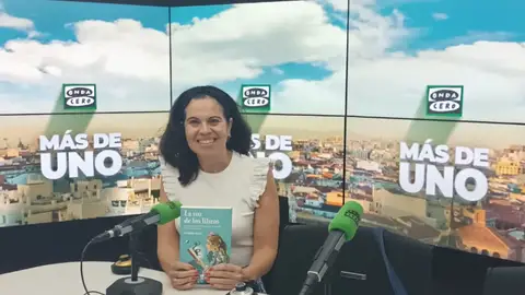 Maribel Riaza, autora de "La voz de los libros" Maribel Riaza, autora de "La voz de los libros"