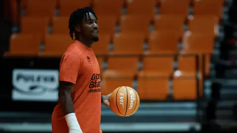 Valencia Basket no descarta incorporar un temporero por Chris Jones Valencia Basket no descarta incorporar un temporero por Chris Jones