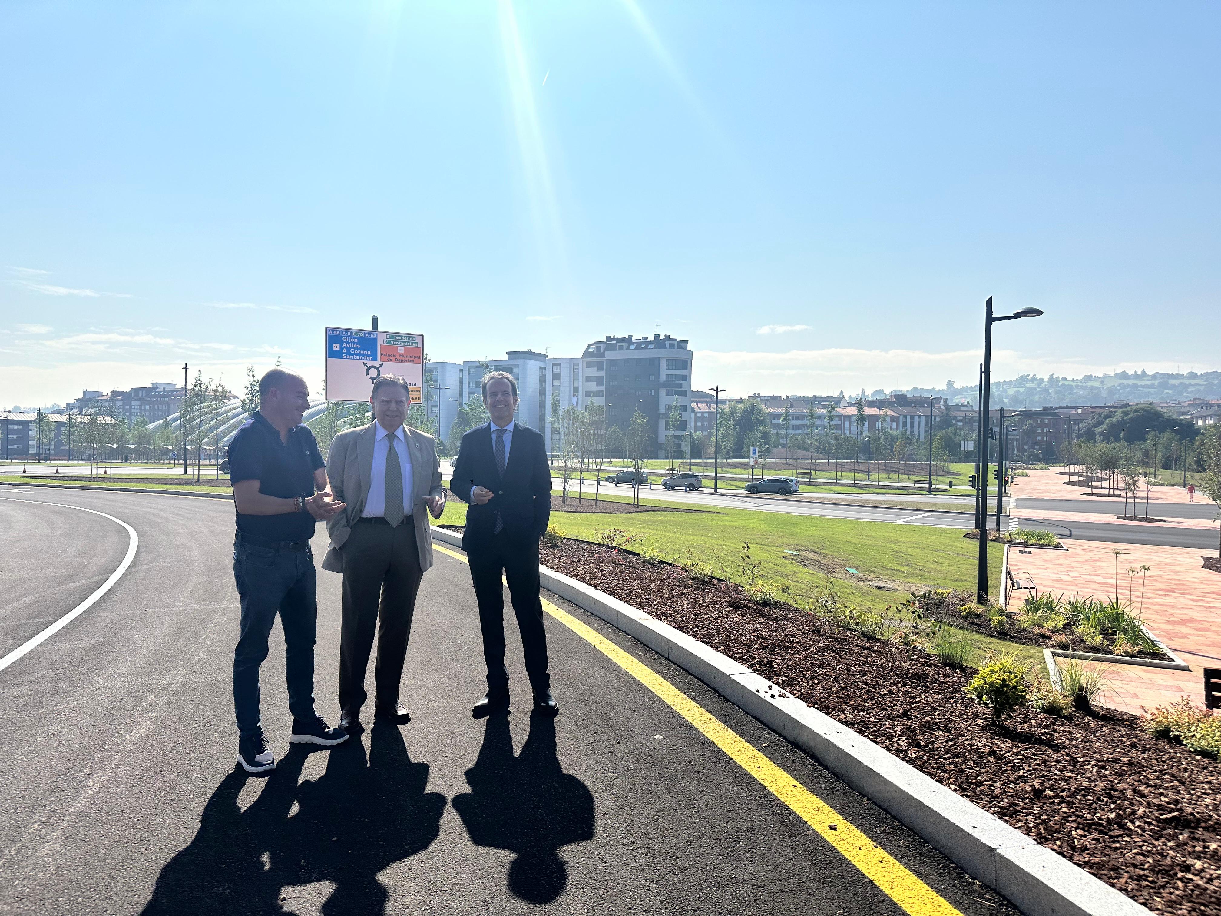 Alfredo Canteli: "Esto ha dejado de ser una autopista para ser ciudad" Alfredo Canteli: "Esto ha dejado de ser una autopista para ser ciudad"