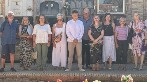 Cementerio de Sueca, acto con Natalia Enguix 